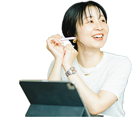笑顔の女性