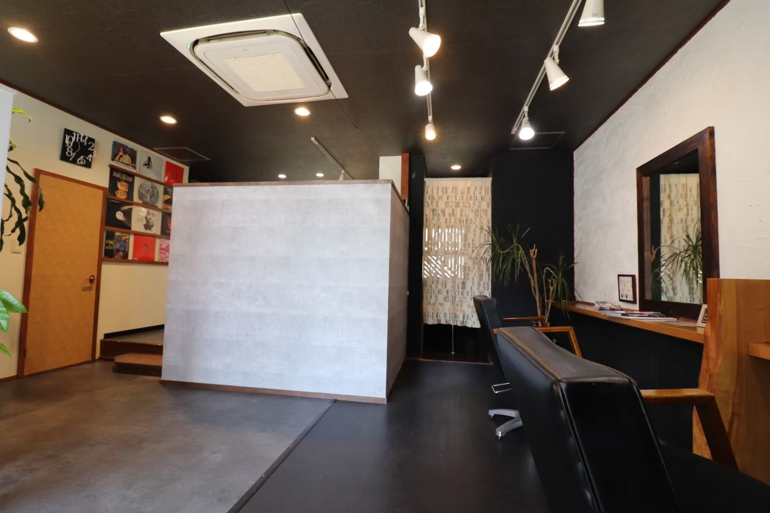 店舗改装工事(美容室)