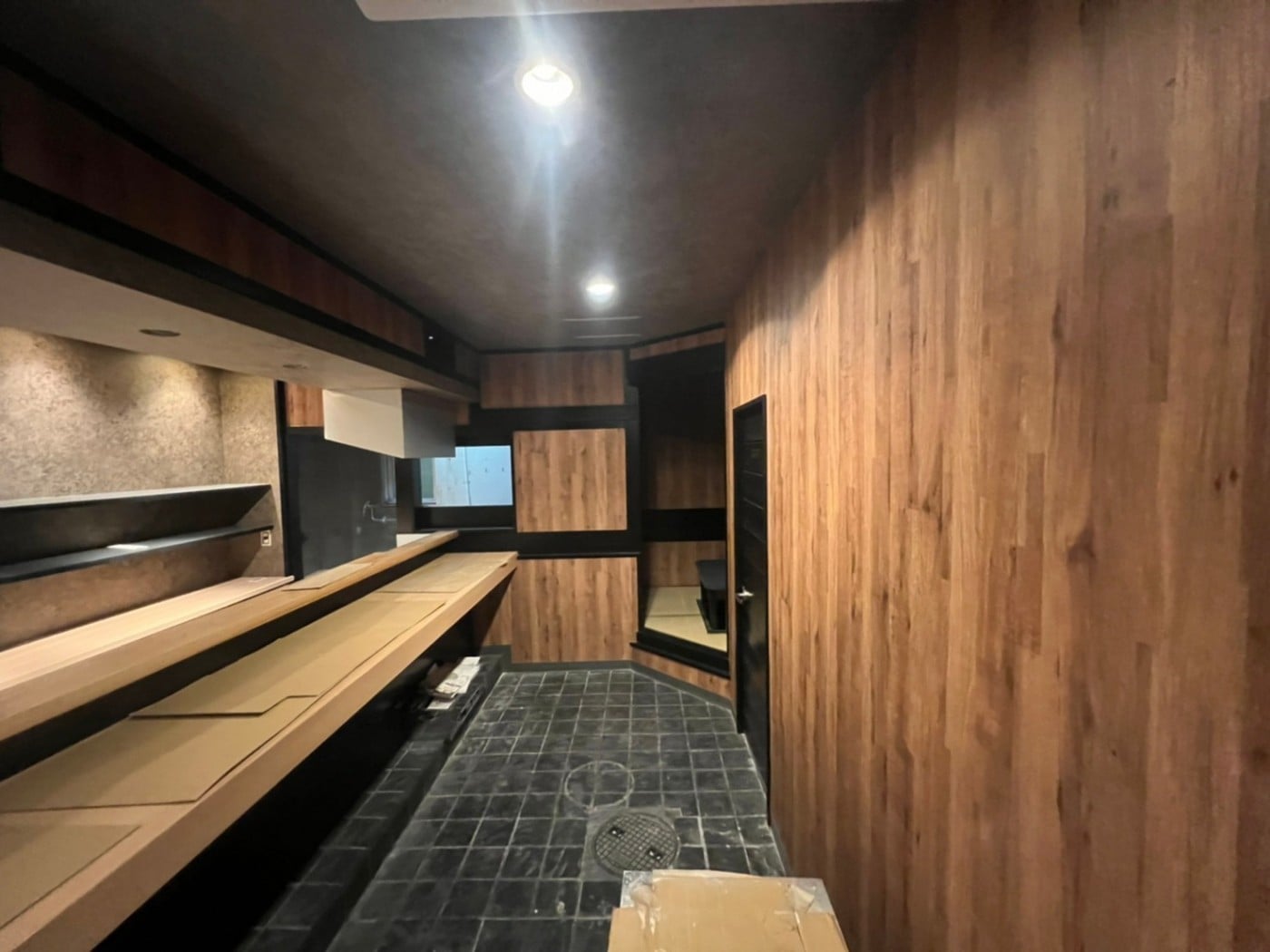 改装工事（飲食店)