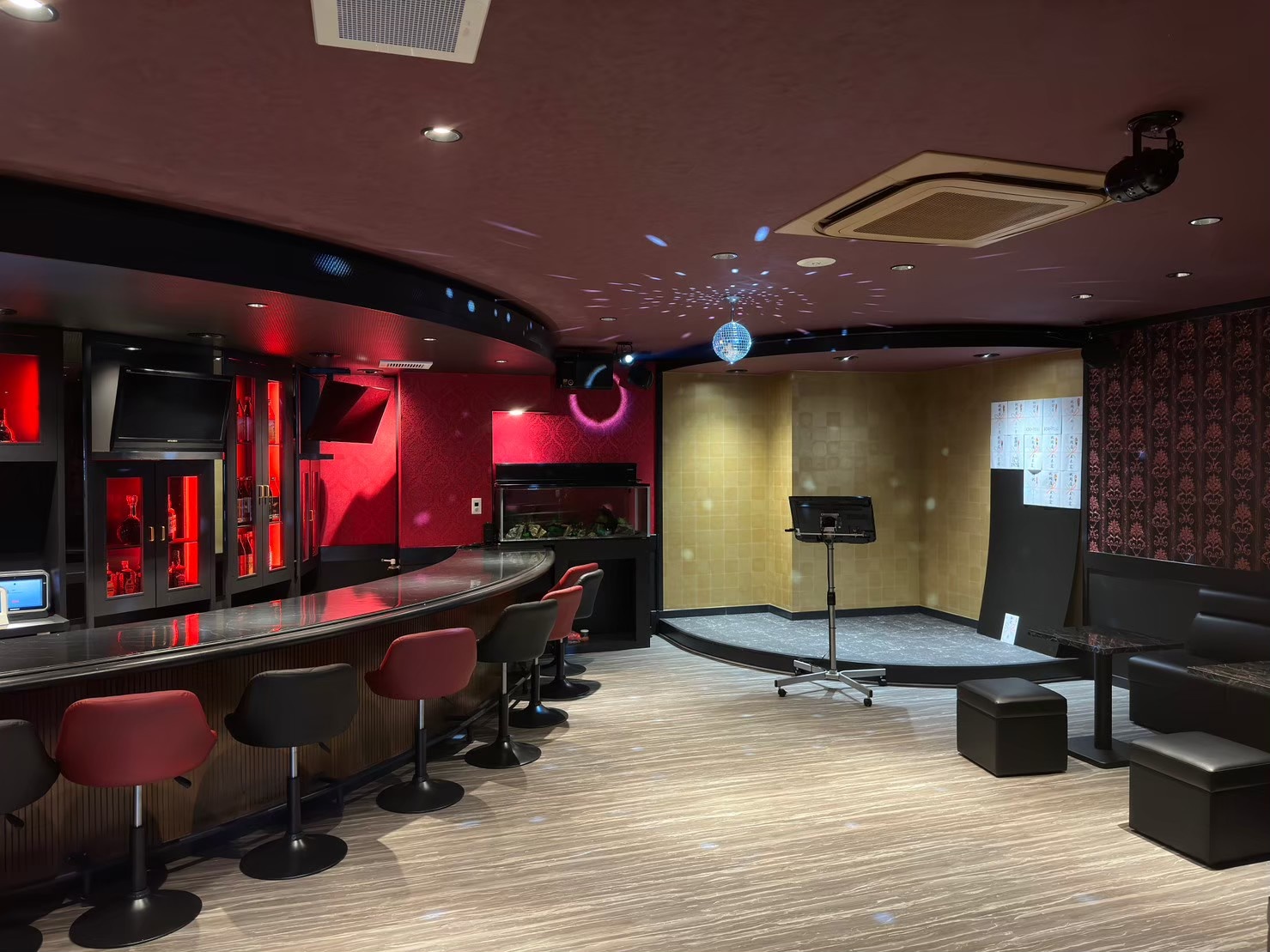 改装工事（飲食店／バー）